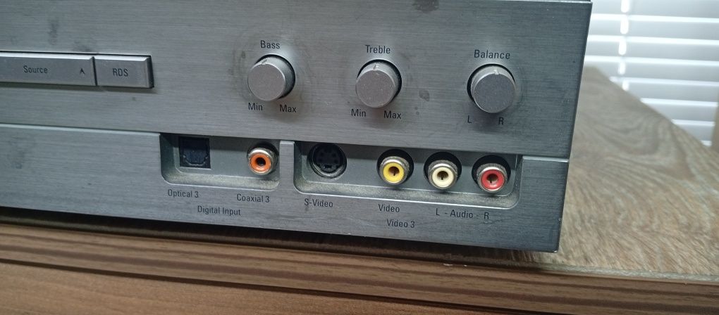 Ресивър HARMAN KARDON avr-135/230