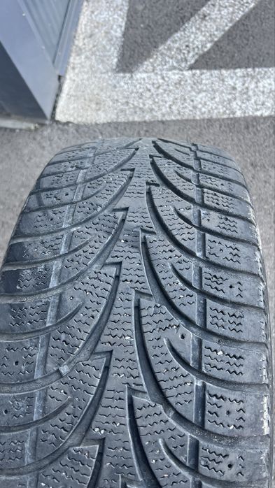 Anvelope iarna 235/55r18