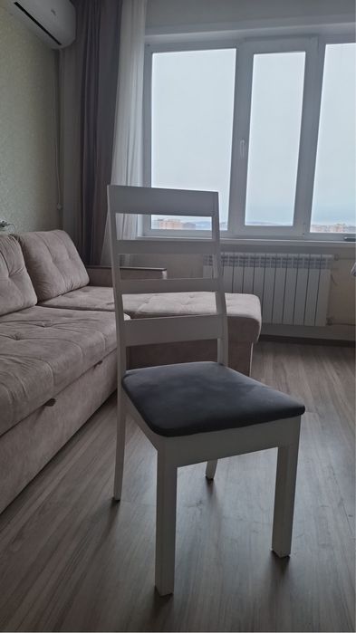 4 стула в хорошем состоянии