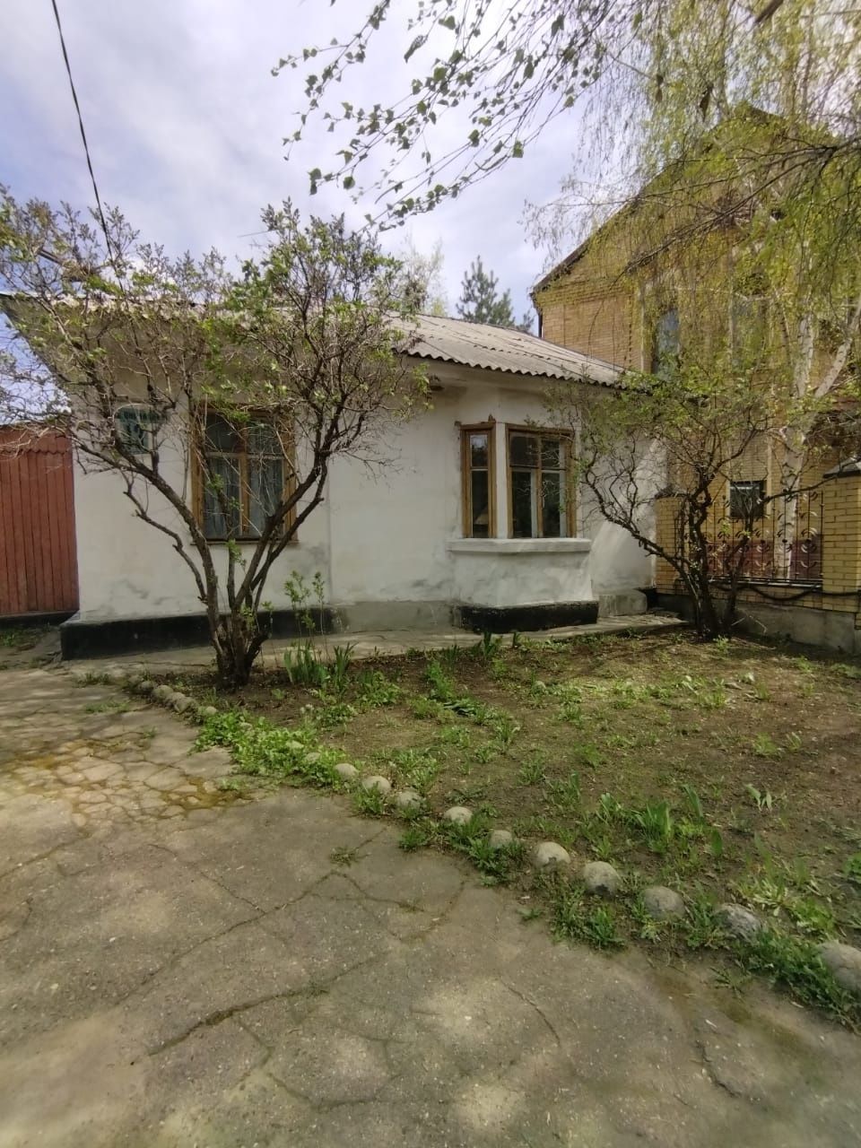 Продается дом, в городе.