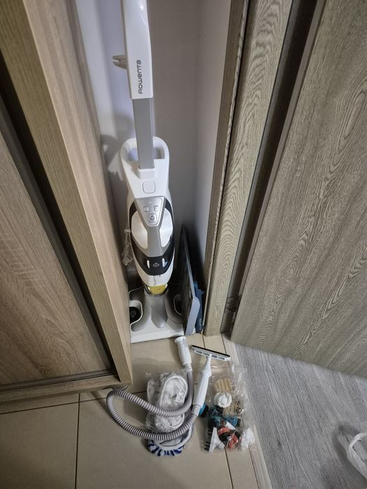 Aspirator vertical cu abur Rowenta RY8561WH Clean & Steam Multi, 1700