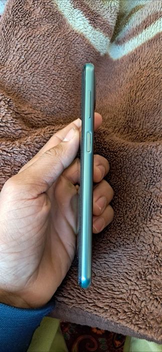 Samsung M33 5G karobka dakument yuq