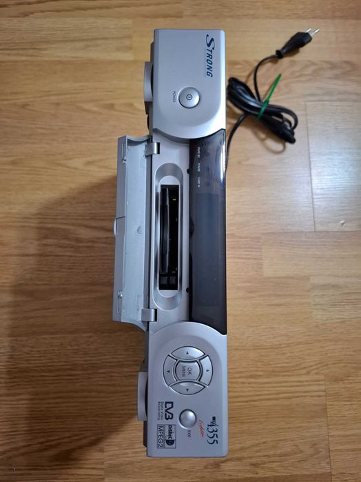 Receptor de satelit digital Strong-STR 4355 Evolution integratDVB-C