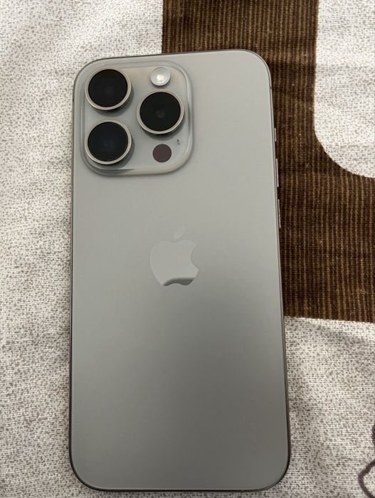 Продам iphone 15 pro
