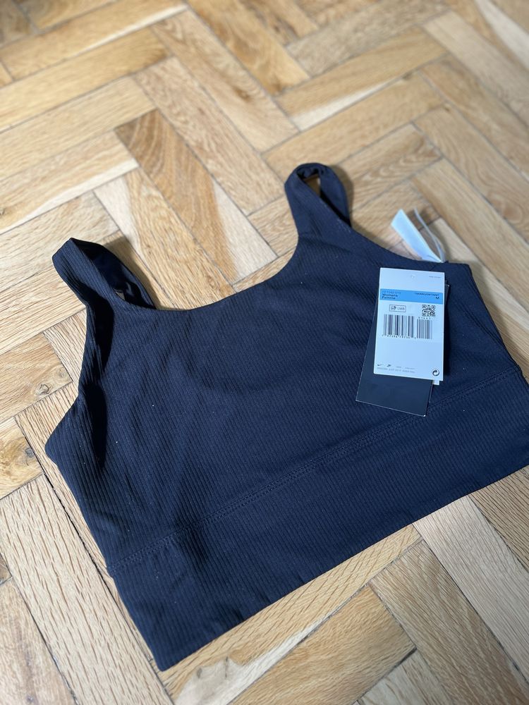 Комплект клин и бюстие на NIKE
