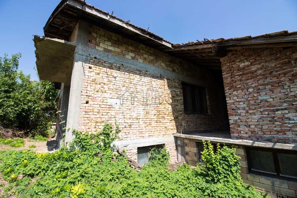 Продава се Къща в Бяла - 200 кв.м за 115 €/кв.м - Снимка #1
