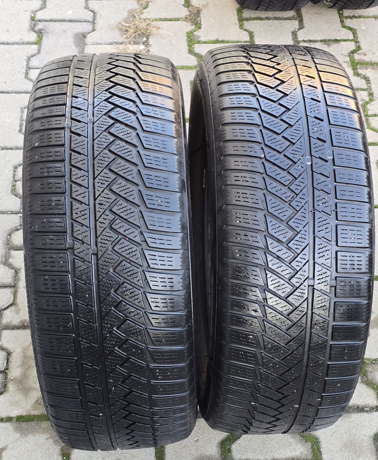 225 55 16 Continental