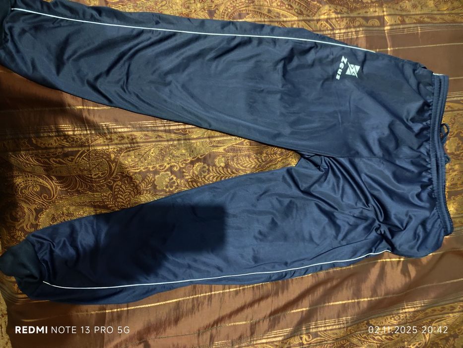 Zeus -  спортен екип