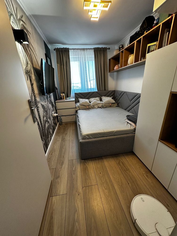 Vand apartament 3 camere/Complet Mobilat/Recent mobilat/Targoviste M4