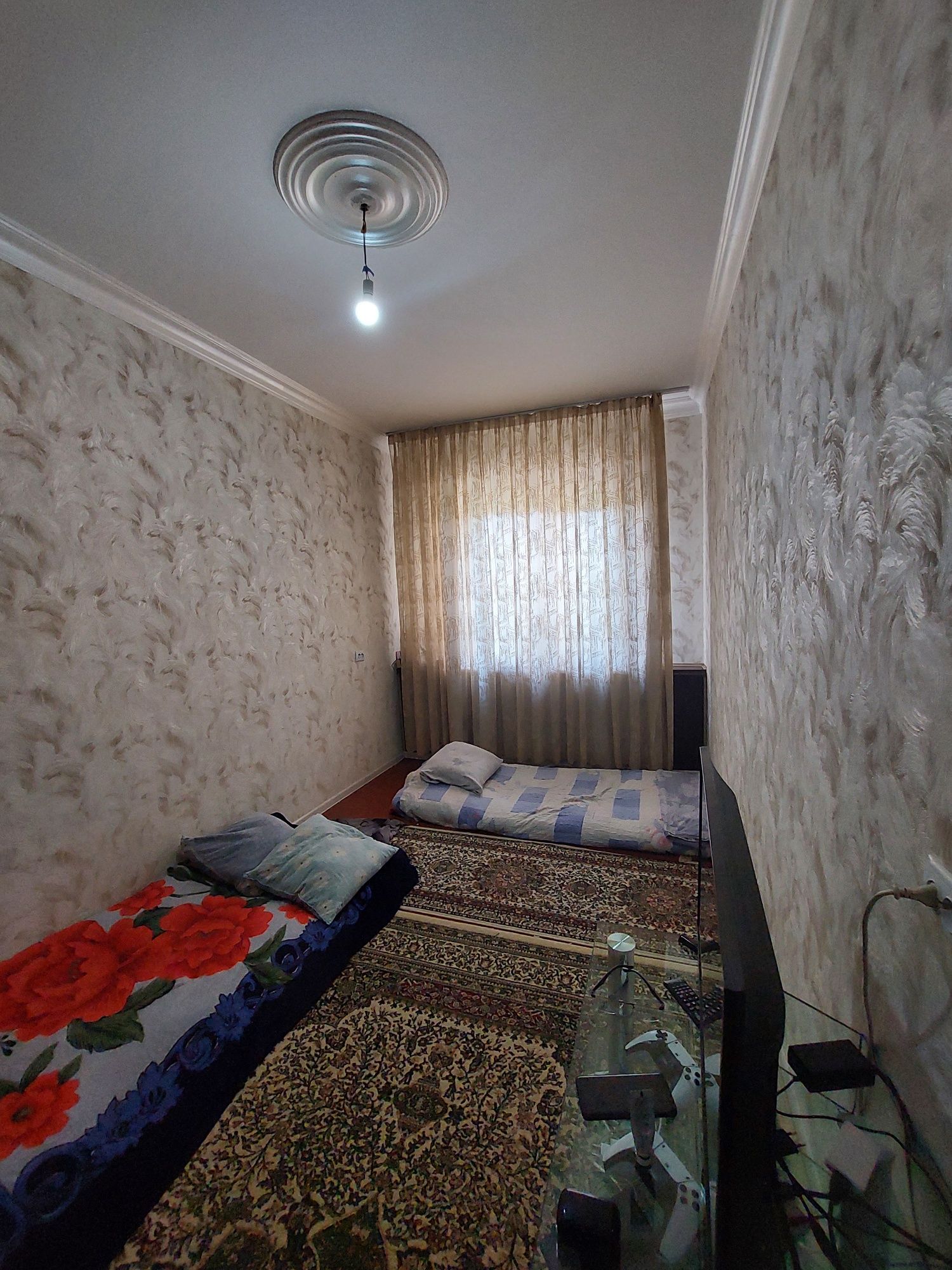 Kora kamish tansikboev 3 da 4/5/5 balkon 2x6