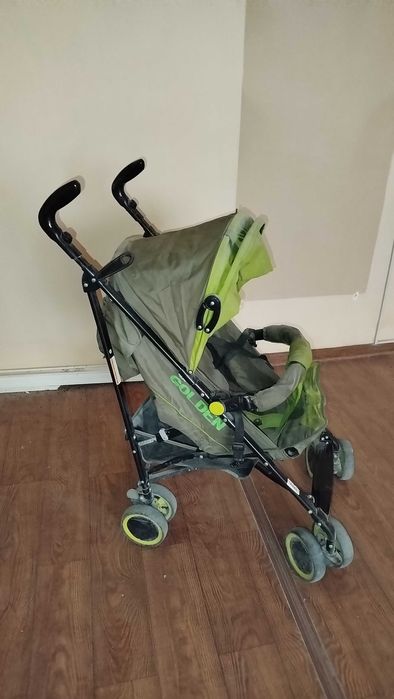 Продаётся детская коляска (летняя) в хорошем состоянии