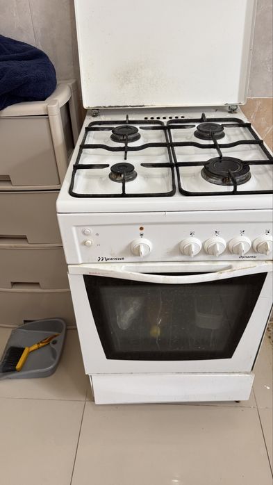 Газовая плита полностью рабочая