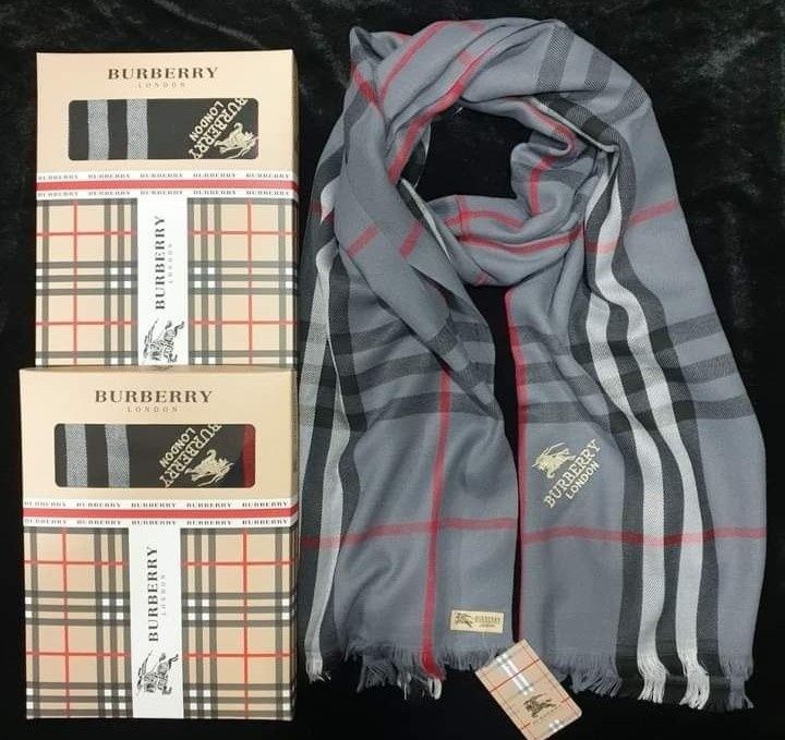 Esarfe/saluri unisex, logo brodat, diverse nuanțe