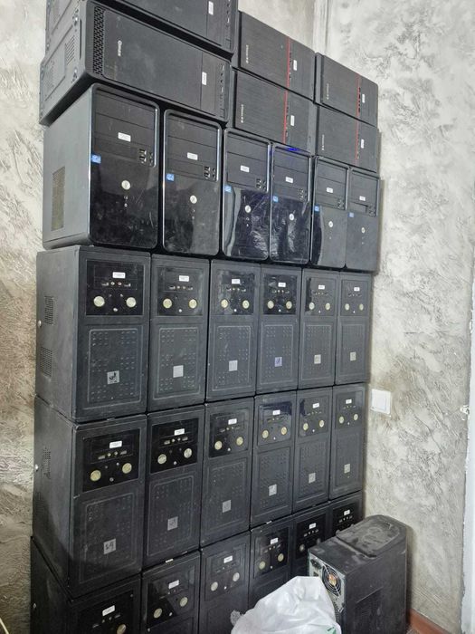 Системные блоки, мониторы, жесткие диски