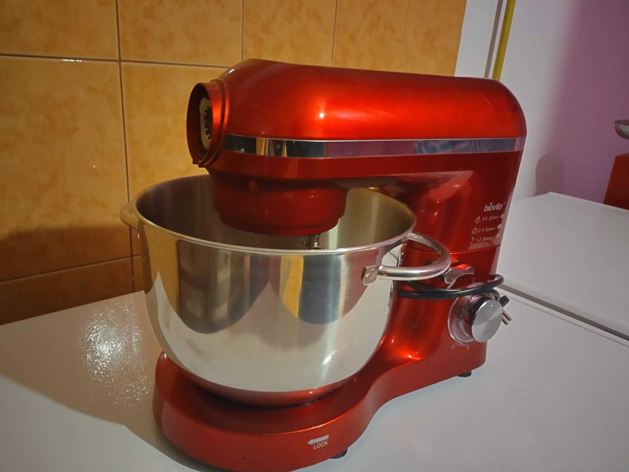 Mixer cu bol 1500W, ,6 L  Roșu NEUTILIZAT