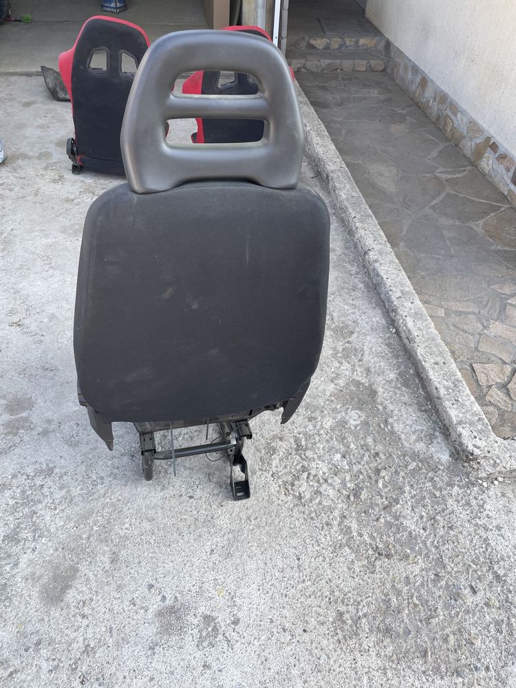 Седалка Iveco daily