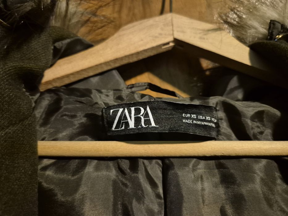 Зелено палто ZARA