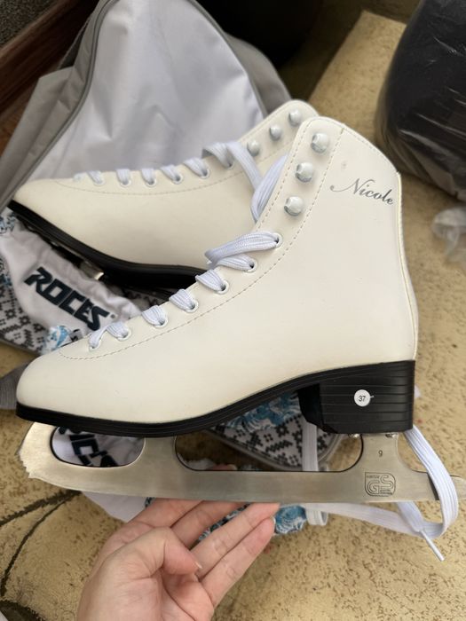 Продам   коньки