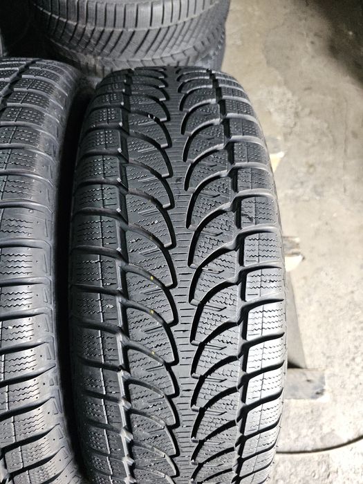 2 anvelope iarna 215 65 16 Bridgestone