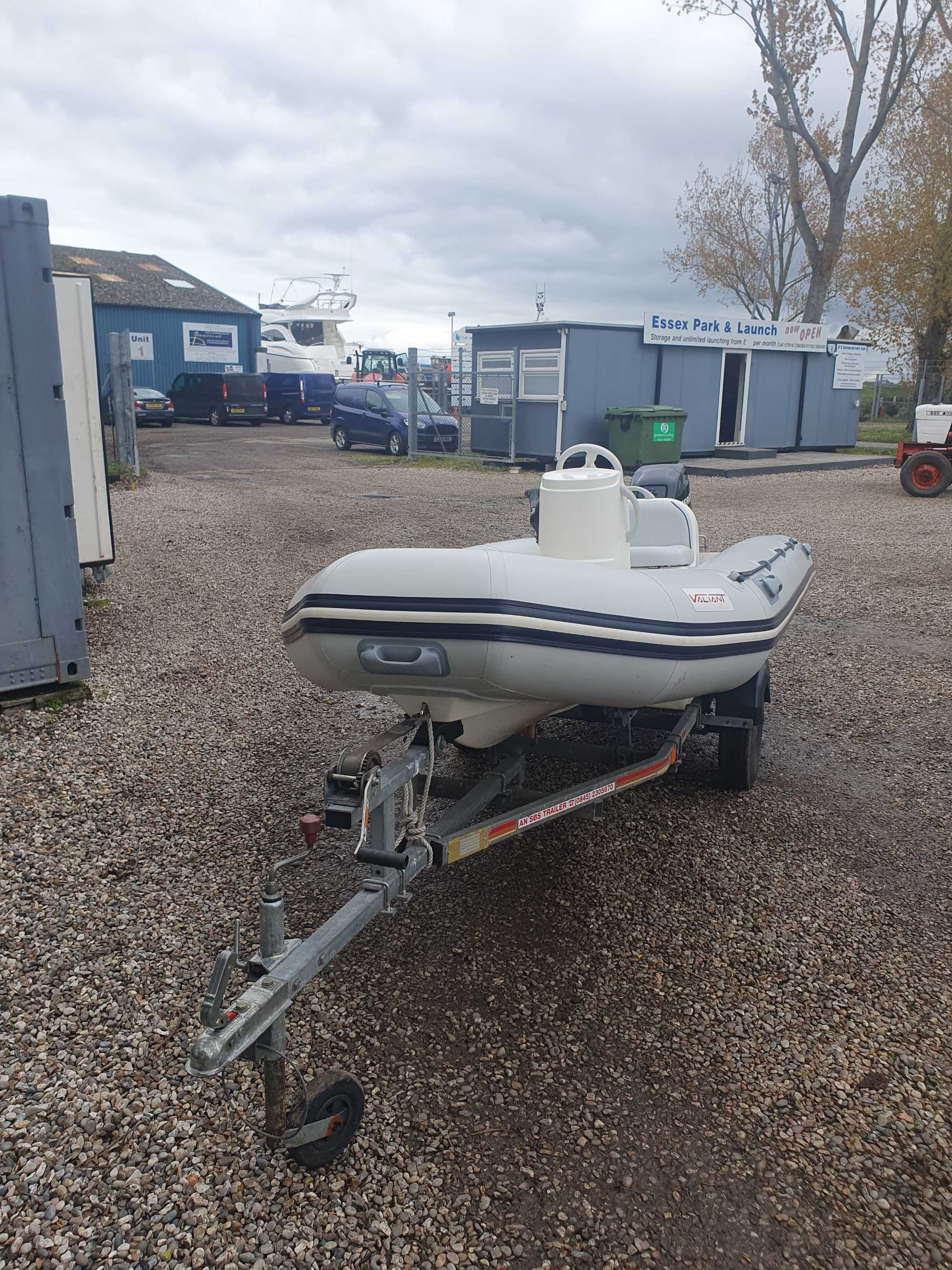 Лодка Rib Valiant D380