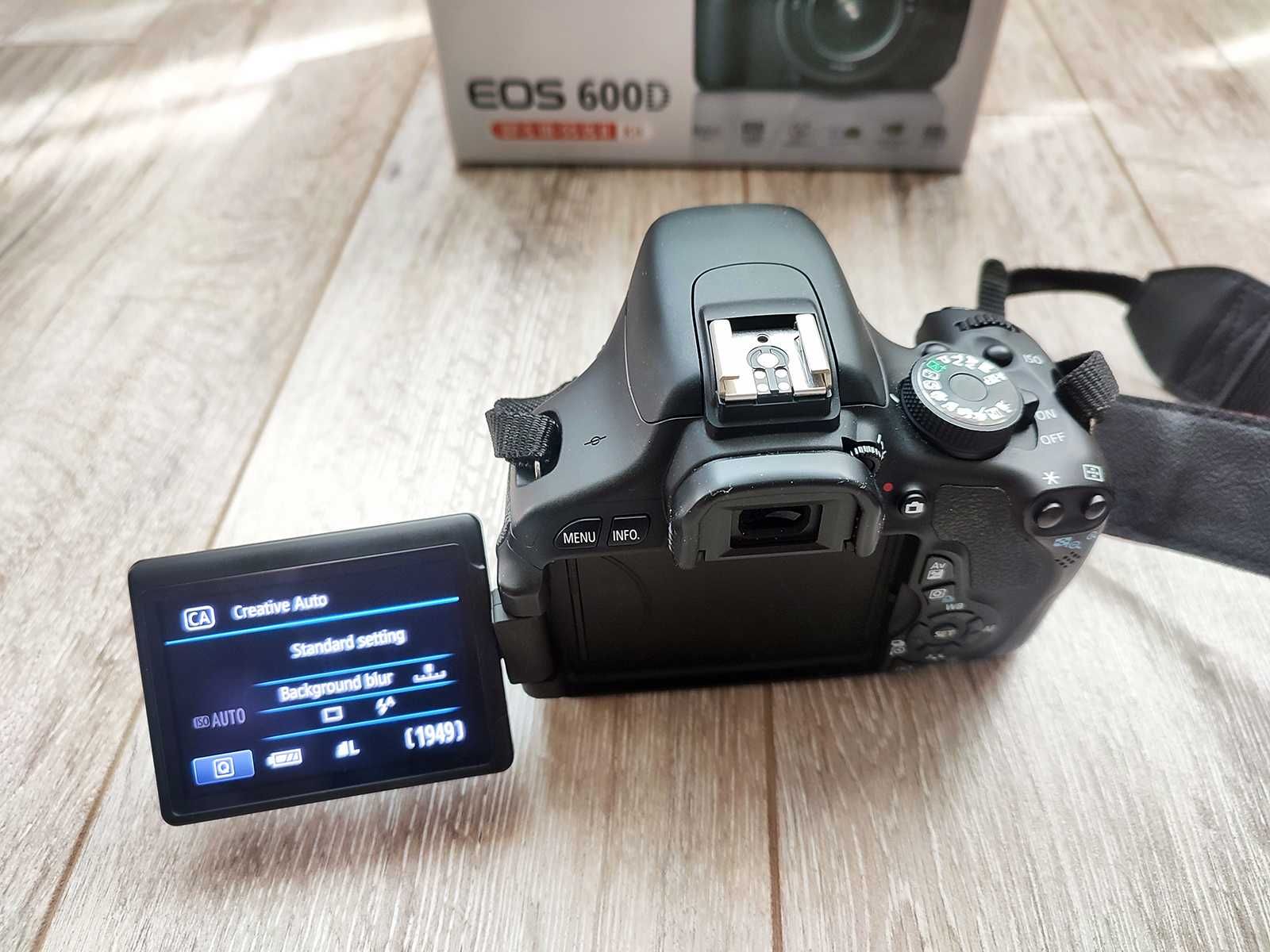 Фотопарат Canon EOS 600D + Обективи и аксесоари