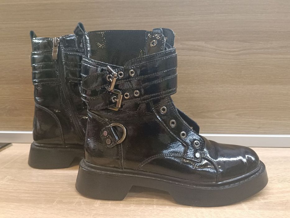 Daniele girarbo,liu Jo,български,италиански