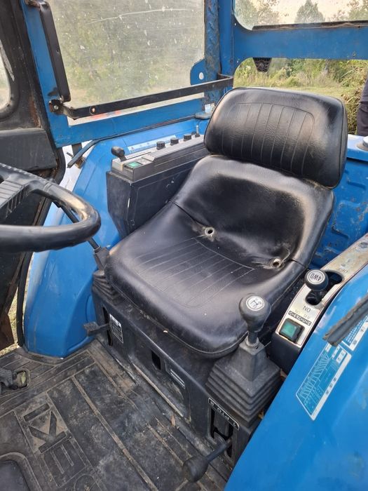 Tractor iseki 26 cai