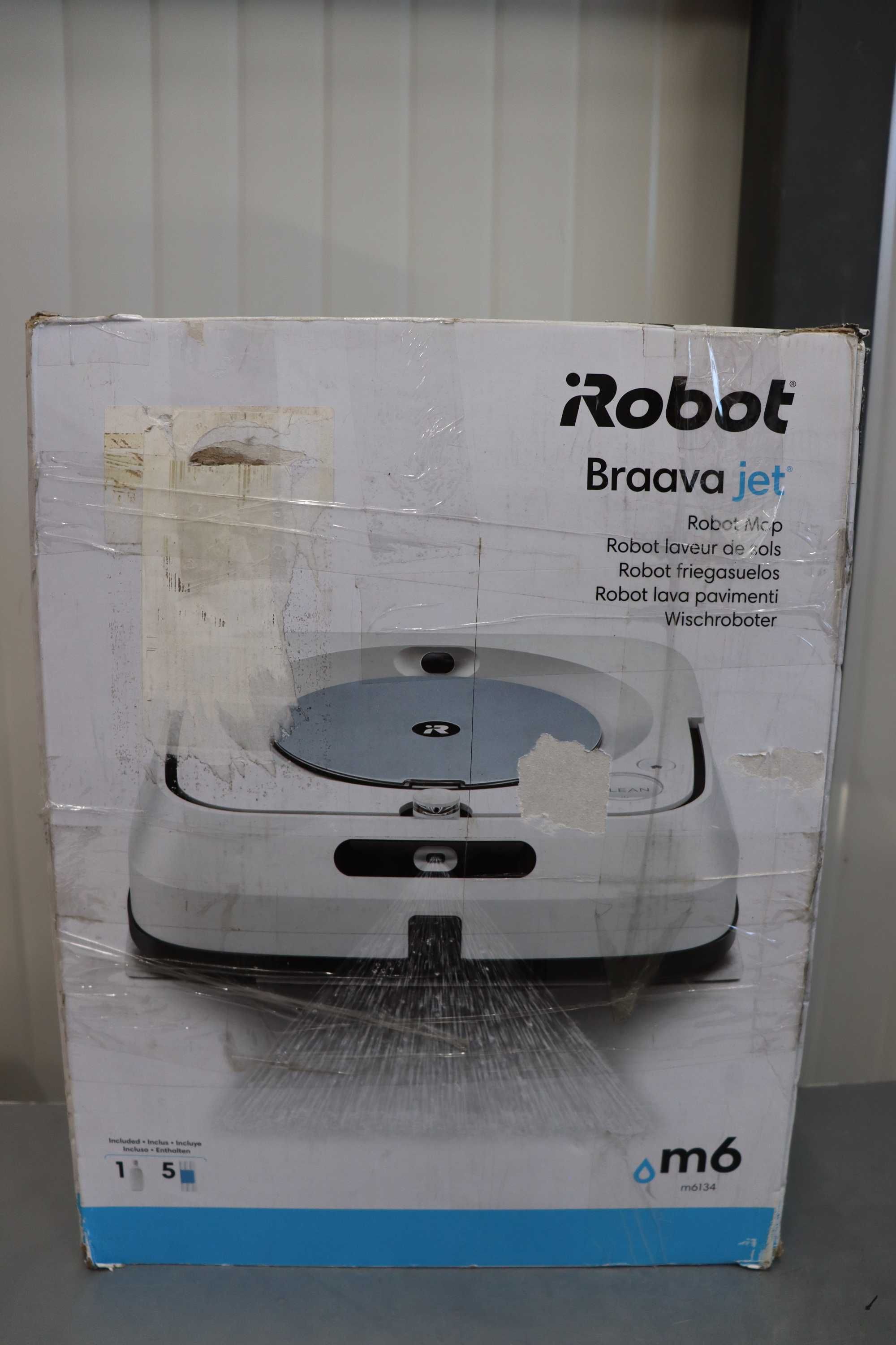 iRobot Braava Jet M6 (6110) Ultimate Robot Mop - Wi-Fi, App, Alexa