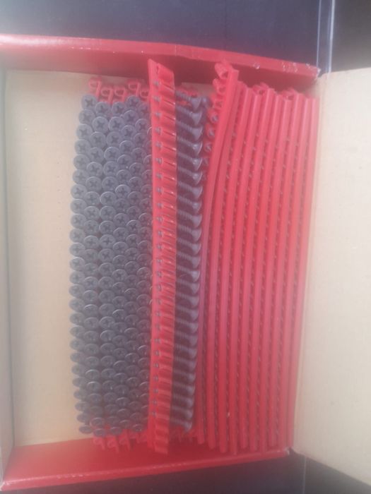 Vând negrese pe banda marca hilti 3,5 și 2,5