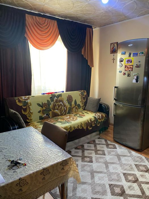 Apartament cu 2 camere in zona 9 mai