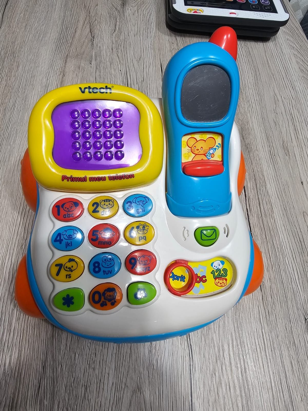 Primul Telefon Vtech limba romana
Jucarie VTech