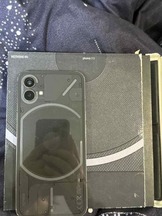 Nothing phone 1 folosit,doar din barlad