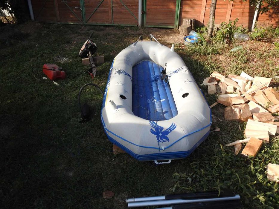 Intex Seahawk II - ideala pentru pescuit