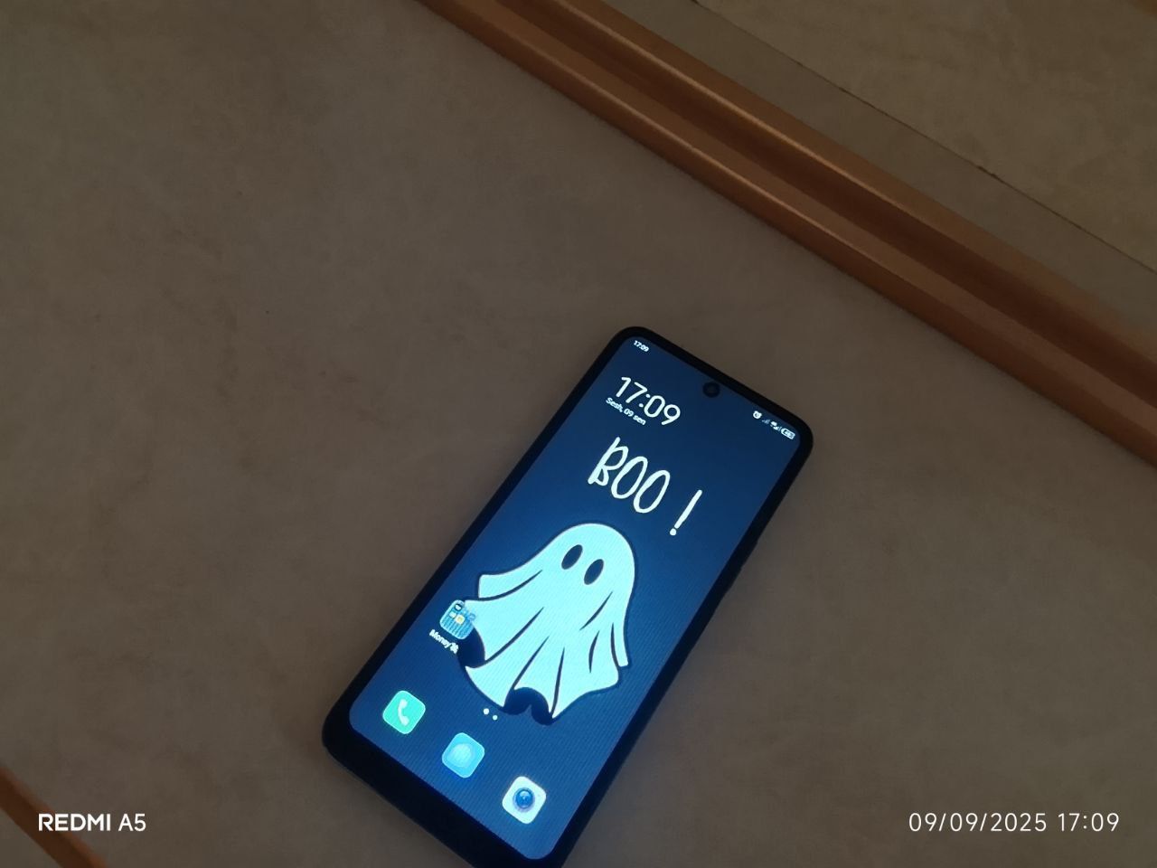 SAMSUNG 16G Hamma jihozlari bor Tel qushib beriladi Argenal quvatlagic