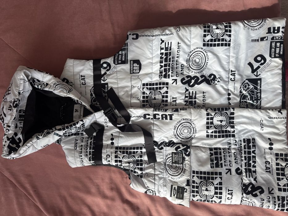 Чисто нов дамски елек