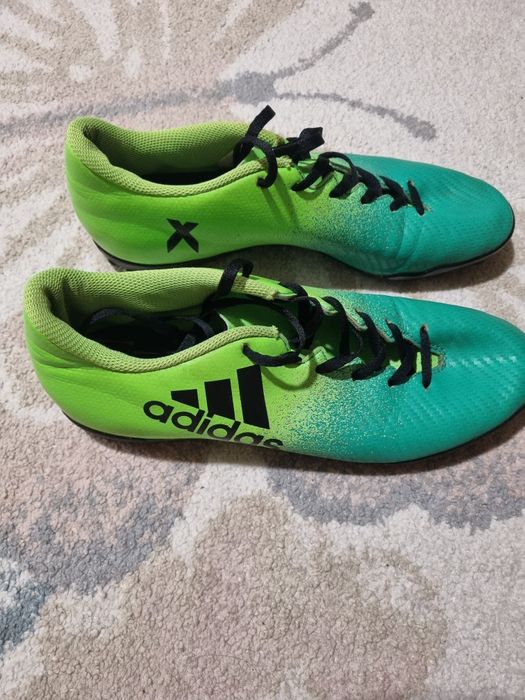 Ghete de fotbal sintetic 40