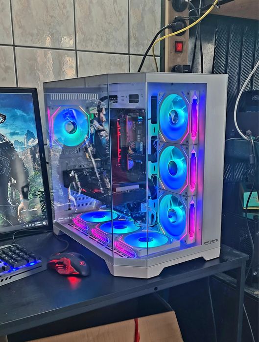 Unitate PC Gaming Ryzen 5 5500 video 8GB VEGA 56 32 GB RAM SSD