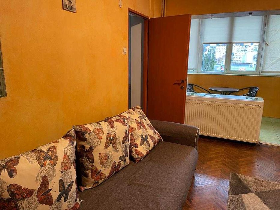 De inchiriat ap.1 camera, mobilat, utilat-Tudor-giratoriu Corina et.1