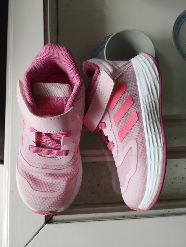 Adidas light motion детски маратонки 22 размер