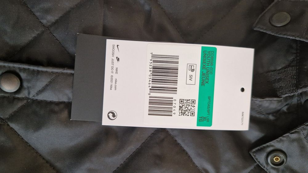 Есенно яке NIKE Therma-Fit