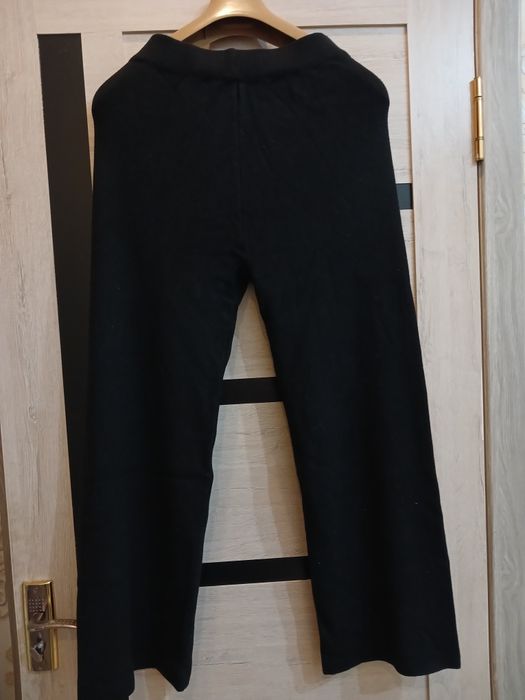 Вязаные брюки L. To'qilgan shim