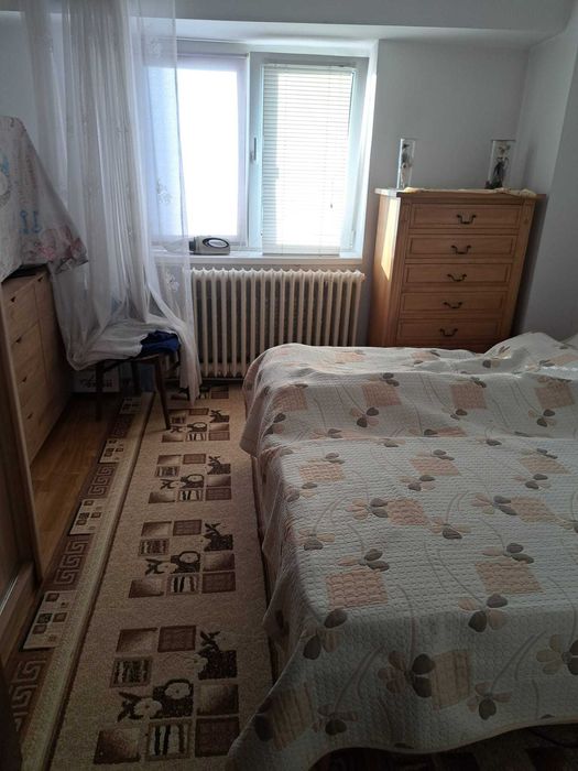 OCAZIE ! APART 4 camere,D,100mp, et 3,zona Pacurari-Copou,bl dupa 1980