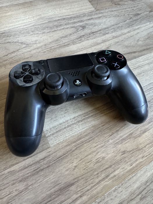 Контролер за ps4. Dualshock 4, оригинален, на части