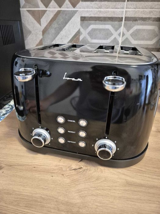 Prajitor de paine FRAM FTP-800BK, 1600W