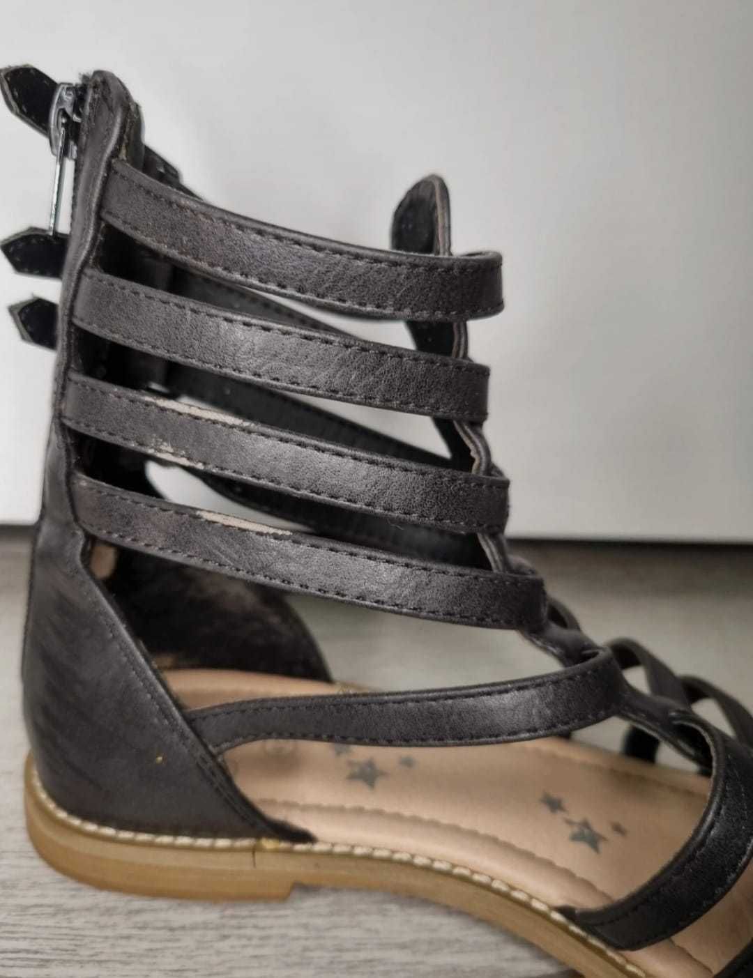 Sandale cu talpa joasa gladiator