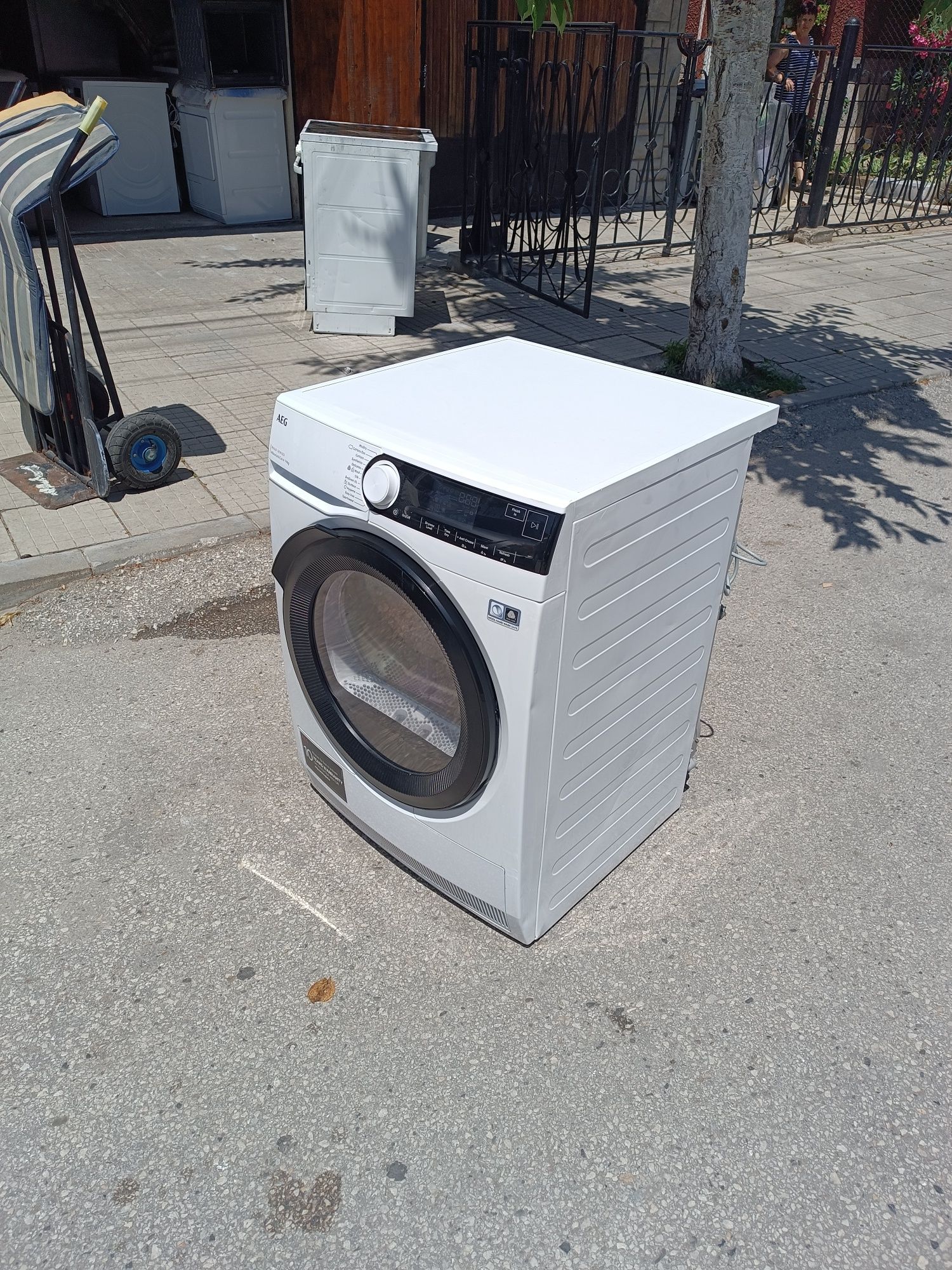 Сушилня AEG 8000 модел 23-та г.