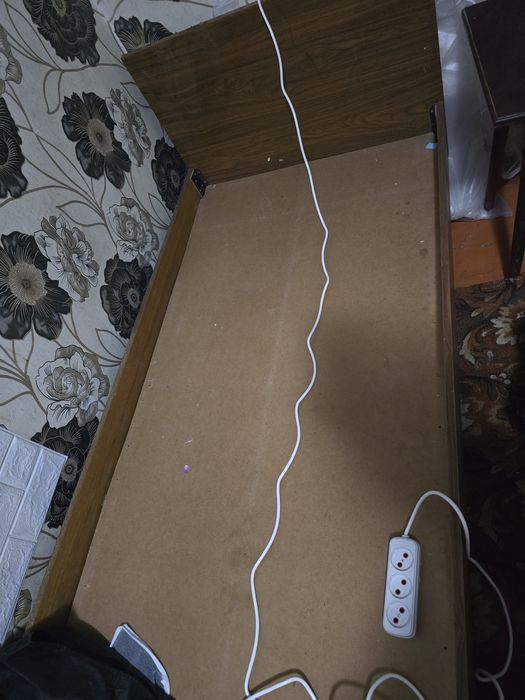 Кровать односпальная