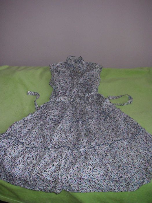 Елегантен Дамски Костюм Копринено Кадифе Пола Блуза Рокля