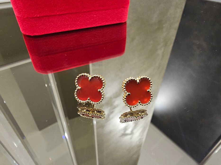Van Cleef & Arpels VCA Red Vintage Alhambra Clover Дамски Обеци