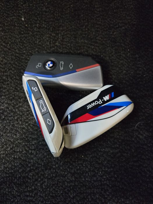 Programări chei pentru BMW si Land Rover